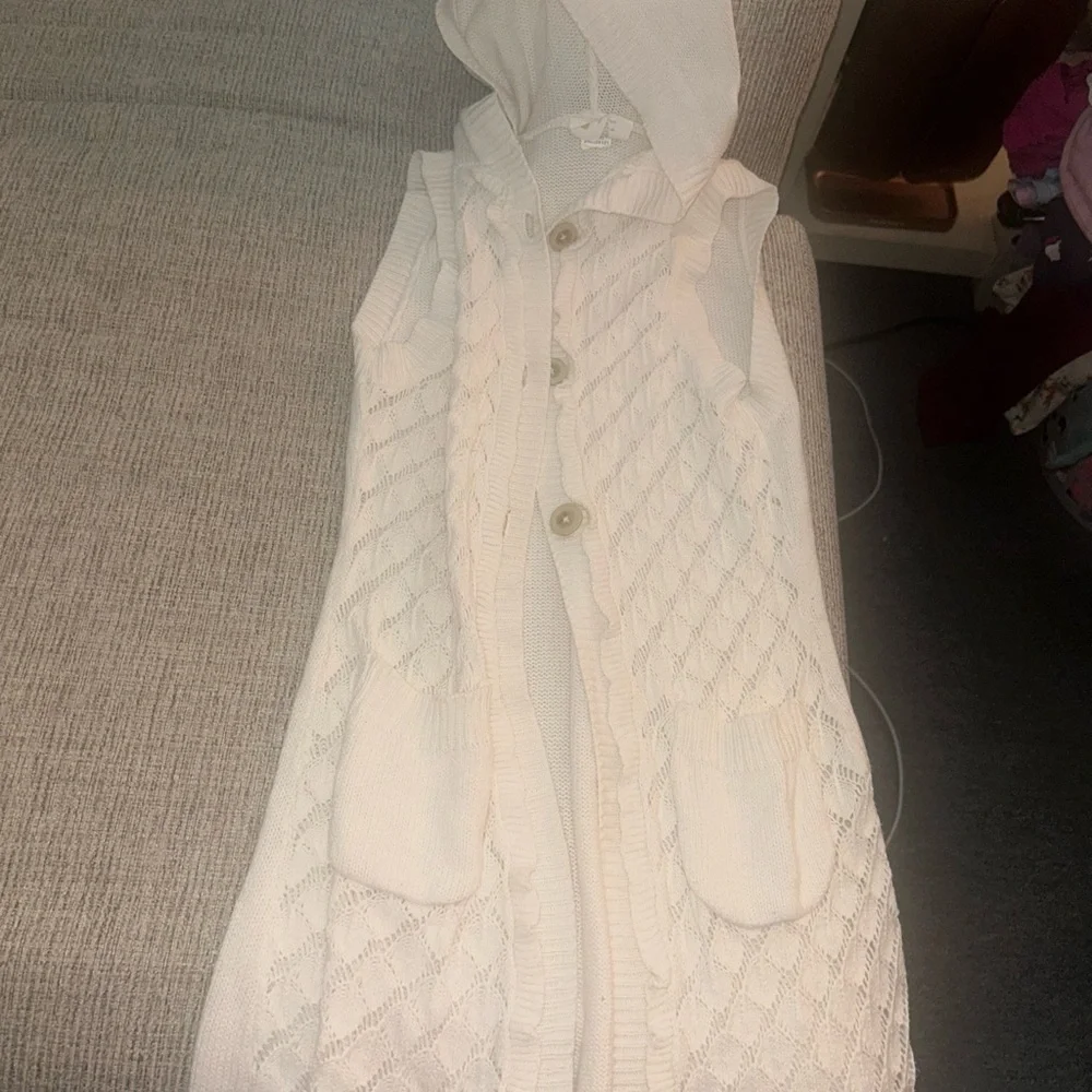 Lot of 5 sweatshirts, cardigans and hoodies for girls size 6